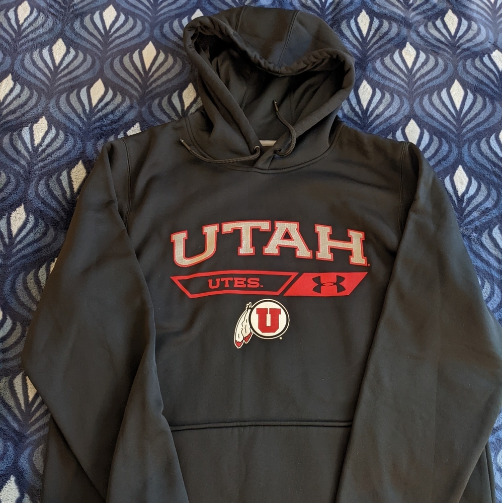 Men's Large, Black Under Armour, Utah Utes Pullover Hoodie